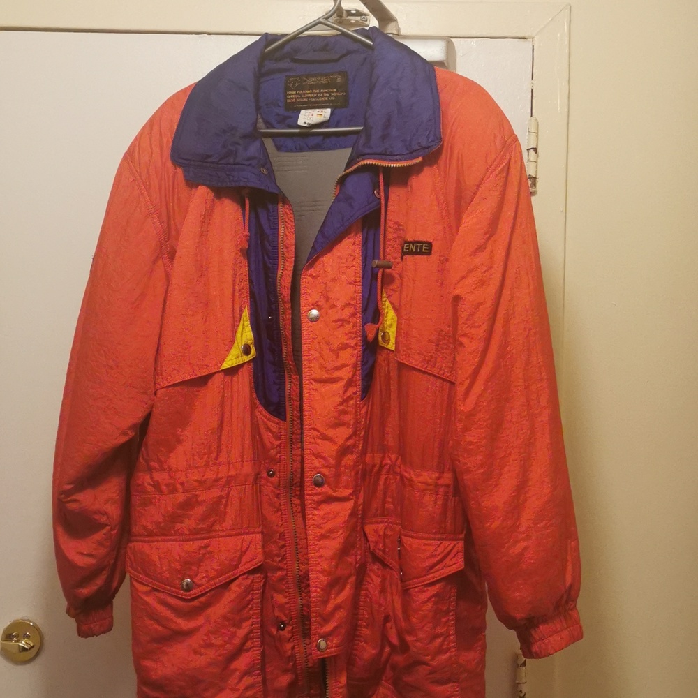 Descente ski jacket